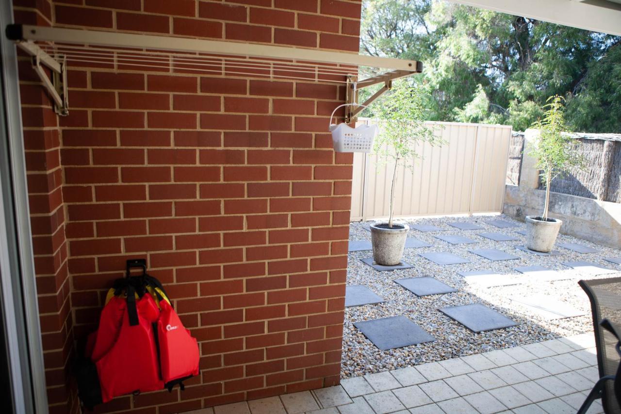 Fortytwo - Oceanside Retreat Busselton Bagian luar foto