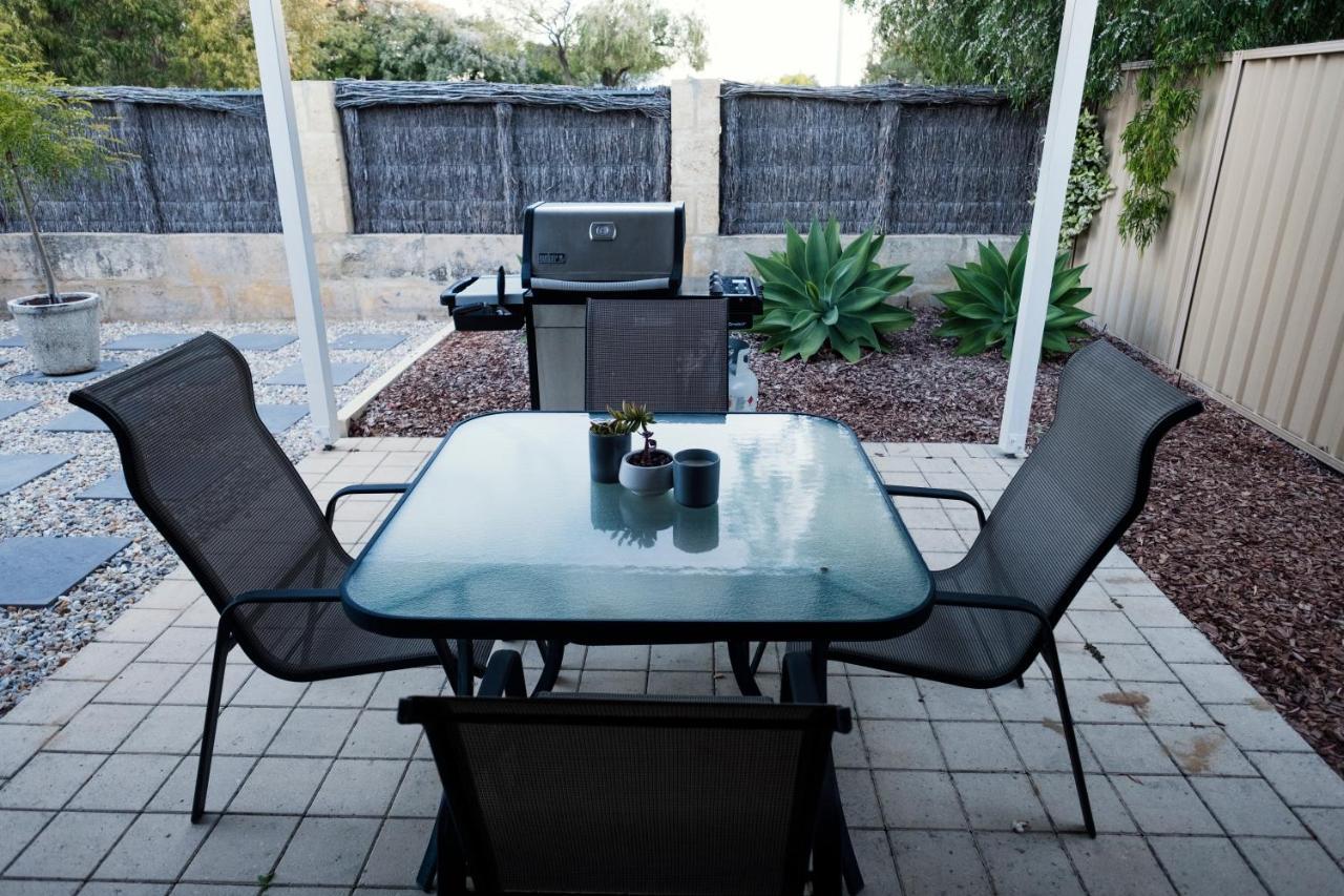Fortytwo - Oceanside Retreat Busselton Bagian luar foto